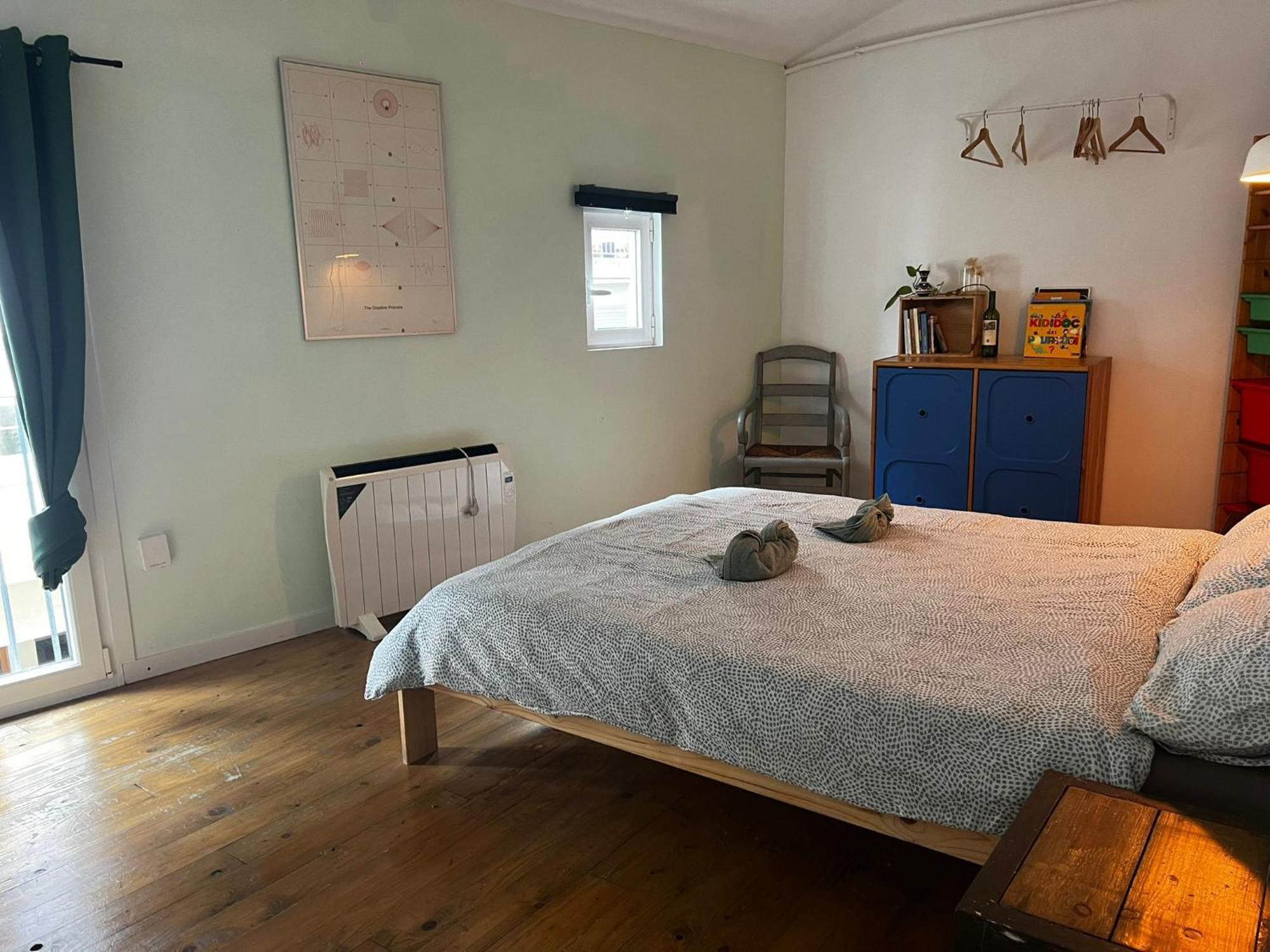 Alojamiento Con Encanto En Planta Superior Ideal Para Trabajo Y Escapadas Familiares En Montserrat Esparreguera Exterior foto